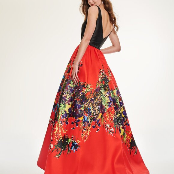 Designer Evening Gown - Picture 2 of 6